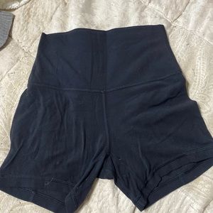 Lulu short shorts